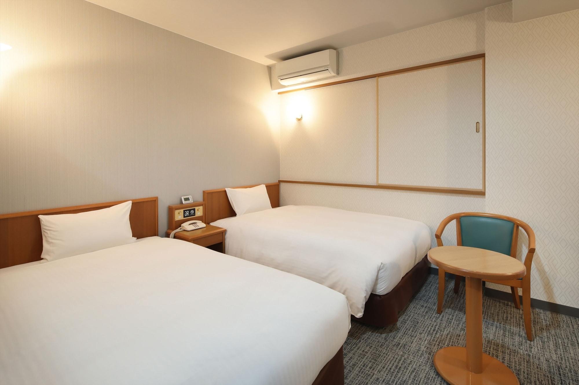 Green Rich Hotel Aso Kumamoto Airport Bagian luar foto