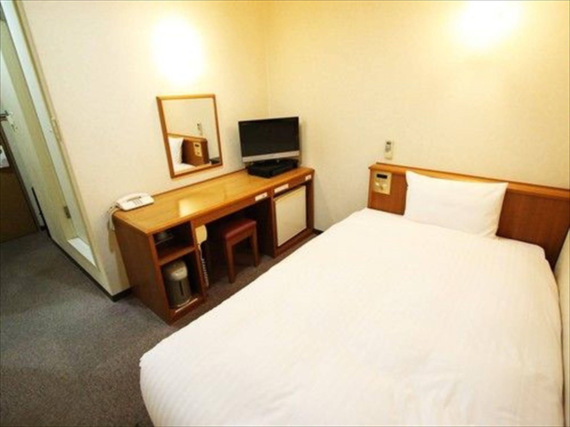 Green Rich Hotel Aso Kumamoto Airport Bagian luar foto