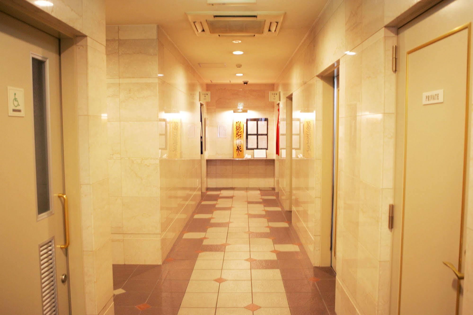 Green Rich Hotel Aso Kumamoto Airport Bagian luar foto