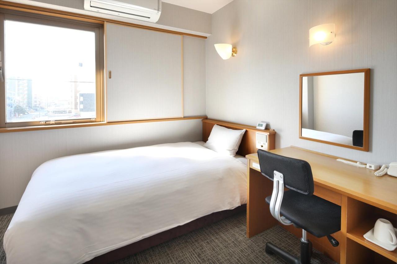 Green Rich Hotel Aso Kumamoto Airport Bagian luar foto