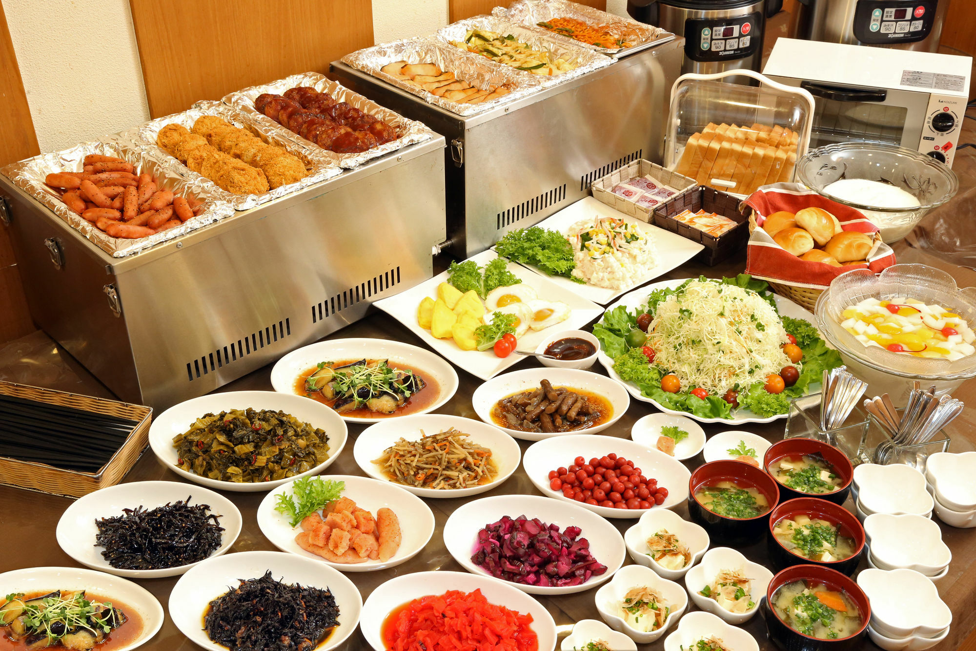 Green Rich Hotel Aso Kumamoto Airport Bagian luar foto
